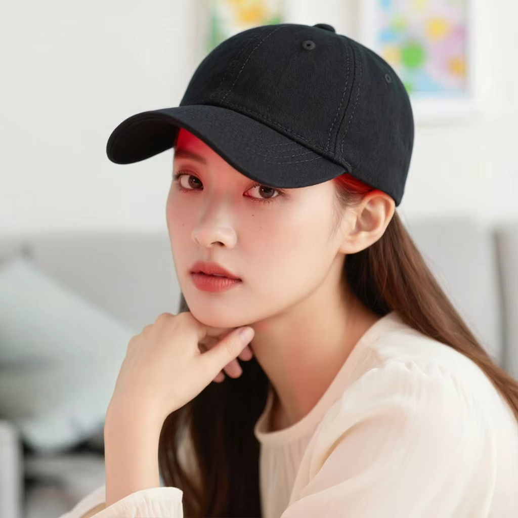 Aukewel 120-Point LED Red Blue Light Therapy Hair Growth Light Massage Cap for Head Blood Circulation